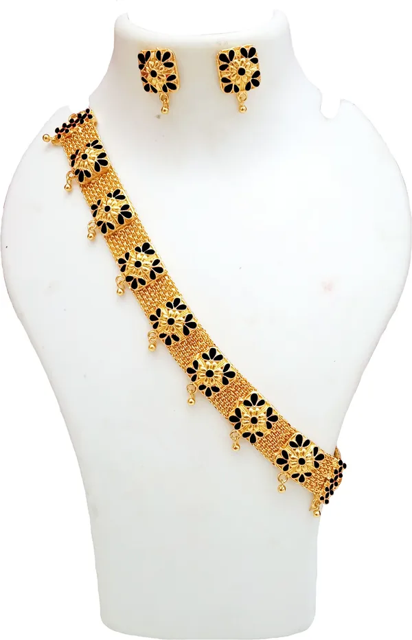 Assamese_Traditional_Black_Gaalipata_Choker_Jewellery_Set_For_Women